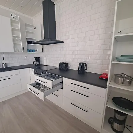 Apartman Andy - Perfect Location In The Heart Of Naerpes 75 M2 - Sauna And Ac - Built In 2023 Narpio